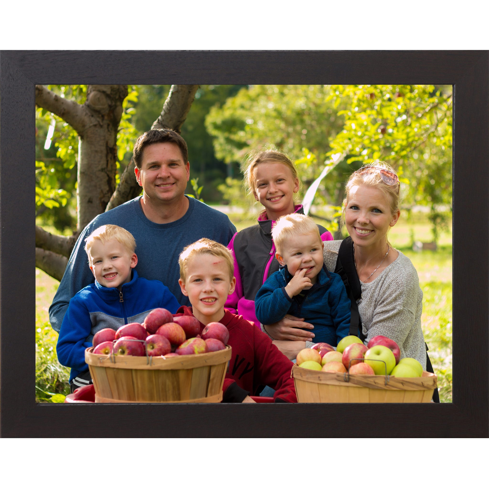 Custom Photo Printing & Framing – Upload Your Photo (8×10 or 13×16)